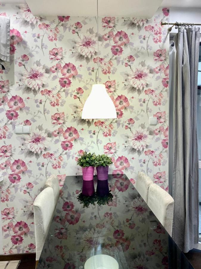 Bezagenta 2 Bedroom With Balcony Fast Wifi/Free Underground Parking Warsawa Bagian luar foto