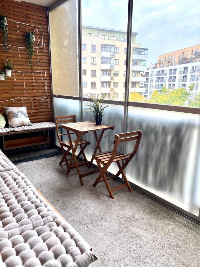 Bezagenta 2 Bedroom With Balcony Fast Wifi/Free Underground Parking Warsawa Bagian luar foto